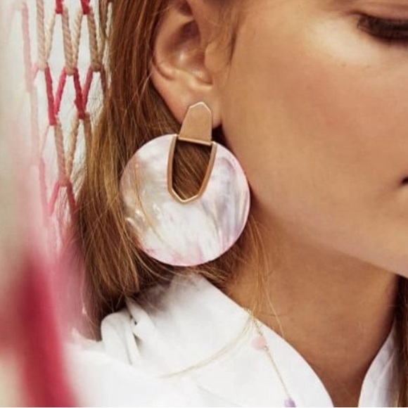 Kendra Scott Diane Silver Statement Earrings in Ivory Mother-of-Pearl NWT - Picture 2 of 8